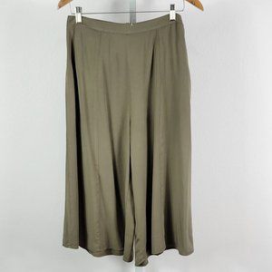 TOBI wide legs crop pants green Sz M